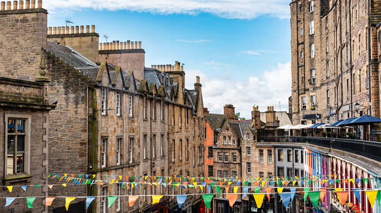 Street Bunting Edinburgh Web Edit